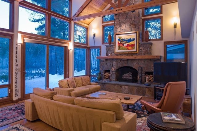 46 Blackburnian Road, Weston, MA 02493