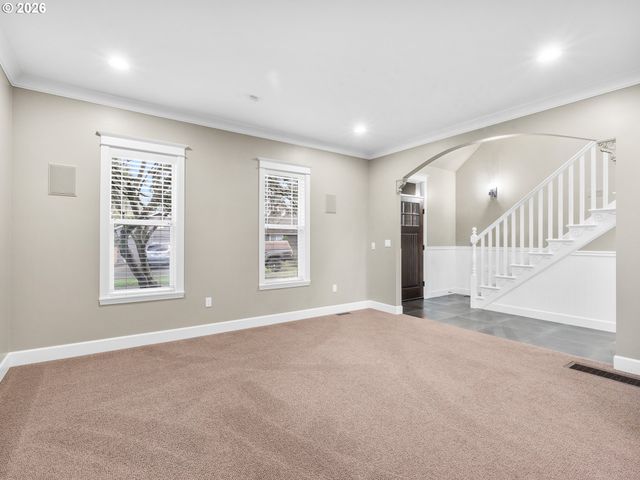 5610 Ne GOING St, Portland, OR 97218