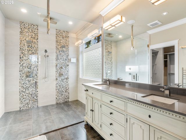 5610 Ne GOING St, Portland, OR 97218