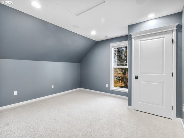 5610 Ne GOING St, Portland, OR 97218