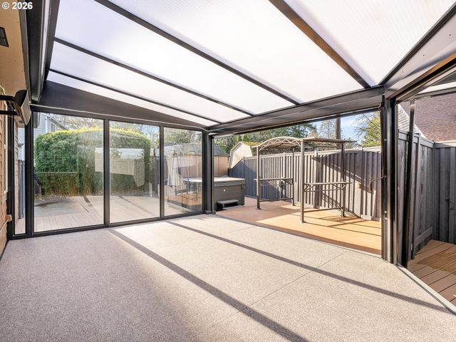 5610 Ne GOING St, Portland, OR 97218