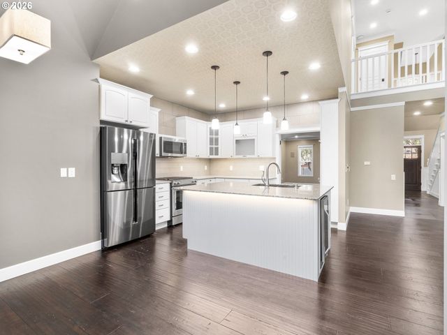 5610 Ne GOING St, Portland, OR 97218