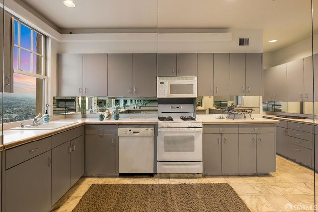 1201 California Street 1503, San Francisco, CA 94109