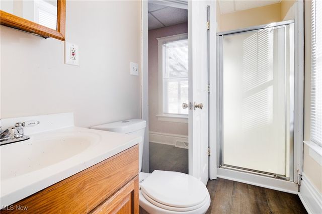 100 Gordon Street, Girard, OH 44420