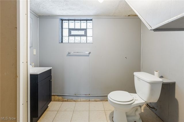 100 Gordon Street, Girard, OH 44420