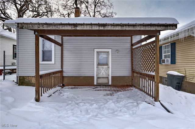 100 Gordon Street, Girard, OH 44420