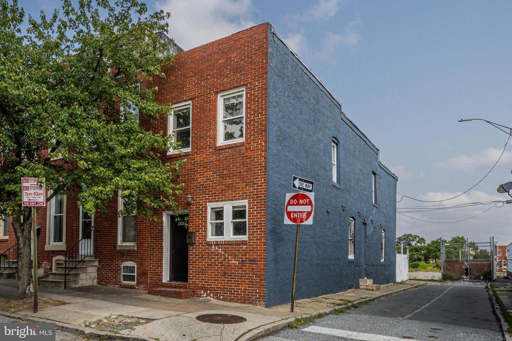 2322 E FAYETTE ST, Baltimore, MD 21224