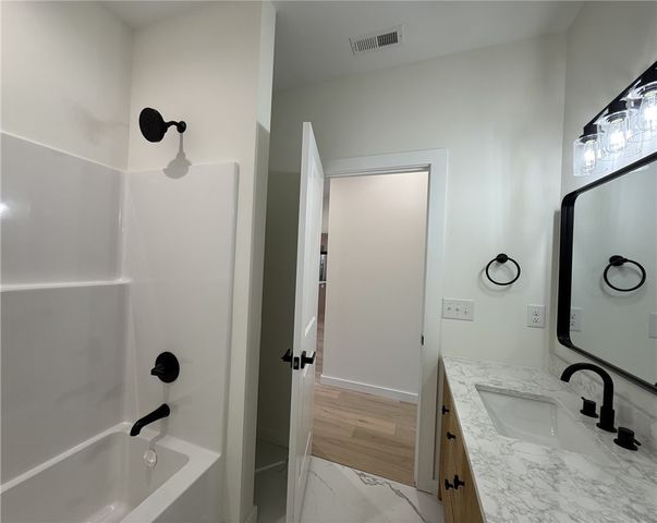 1427 E Calhoun Street, Anderson, SC 29621