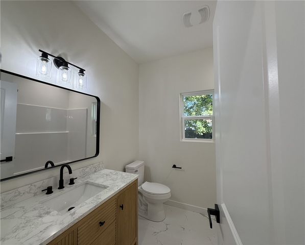1427 E Calhoun Street, Anderson, SC 29621