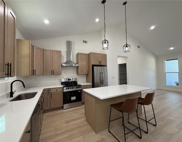 1427 E Calhoun Street, Anderson, SC 29621