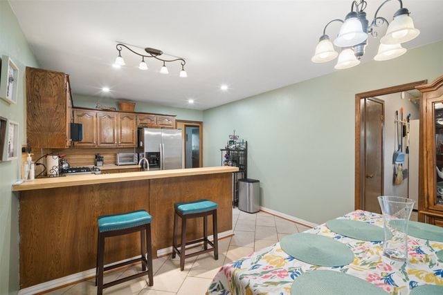 208 N Hemlock Avenue, Broken Arrow, OK 74012