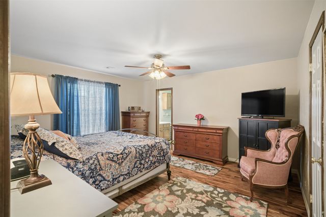 208 N Hemlock Avenue, Broken Arrow, OK 74012