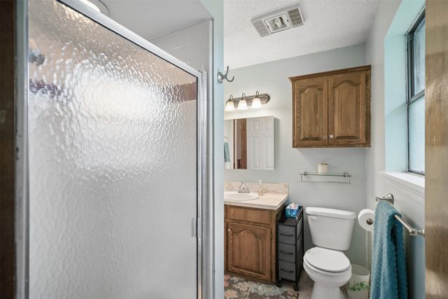 208 N Hemlock Avenue, Broken Arrow, OK 74012