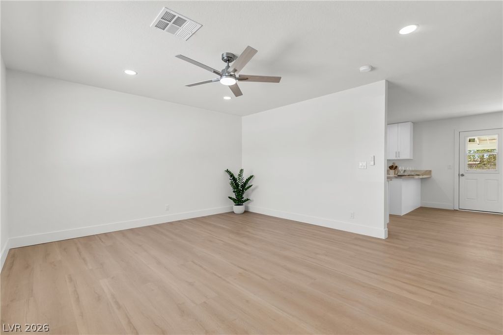 4825 Patterson Avenue, Las Vegas, NV 89104 — photo 3