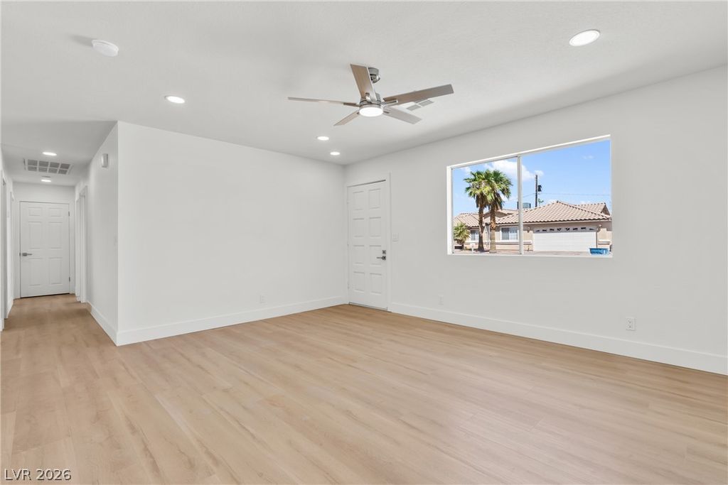 4825 Patterson Avenue, Las Vegas, NV 89104 — photo 5