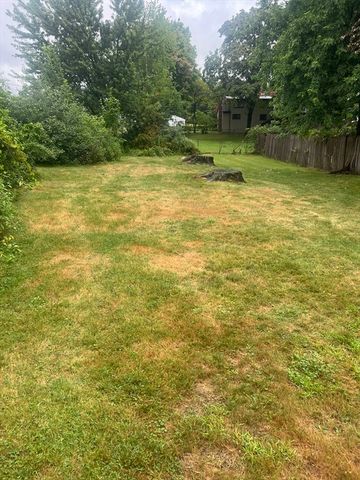 33 Dewey, Methuen, MA 01844