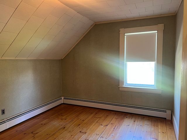 33 Dewey, Methuen, MA 01844