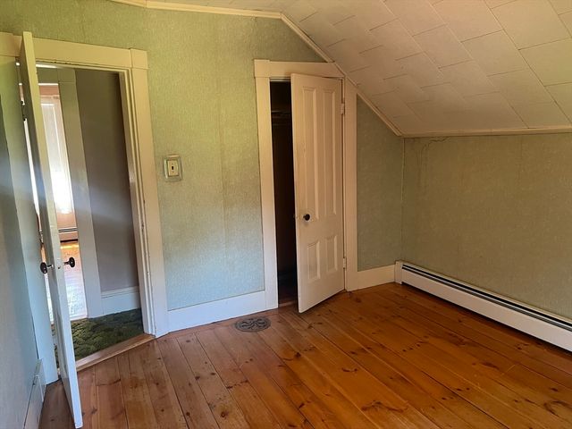 33 Dewey, Methuen, MA 01844