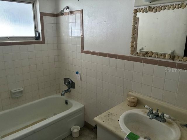 4816 PANORAMA AVENUE, Holiday, FL 34690