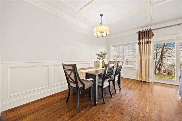 20 Dalby St 20, Newton, MA 02458