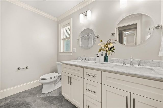 20 Dalby St 20, Newton, MA 02458