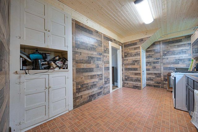 9189 Maple Street, Stoutsville, OH 43154