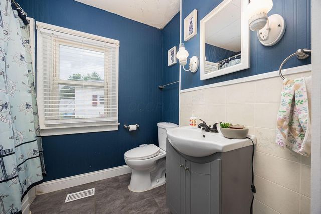 9189 Maple Street, Stoutsville, OH 43154