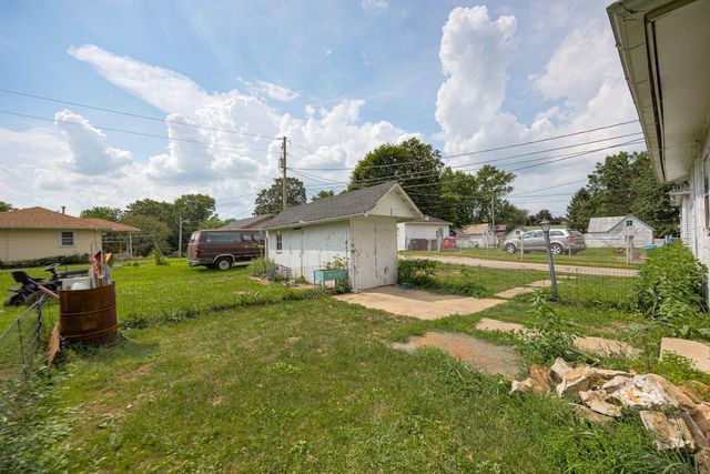 9189 Maple Street, Stoutsville, OH 43154