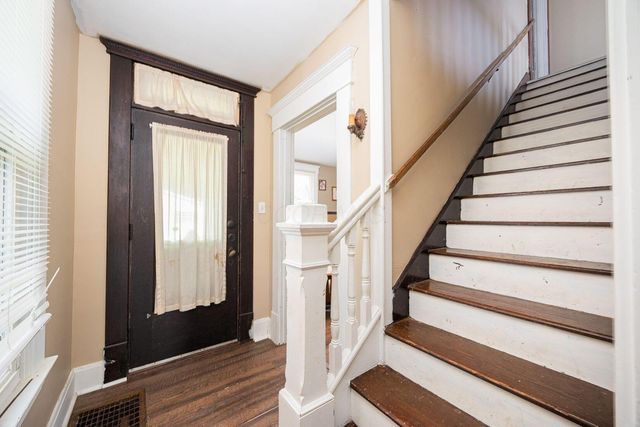 9189 Maple Street, Stoutsville, OH 43154