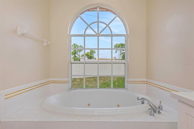 8827 HELMSLY LANE, Hudson, FL 34667