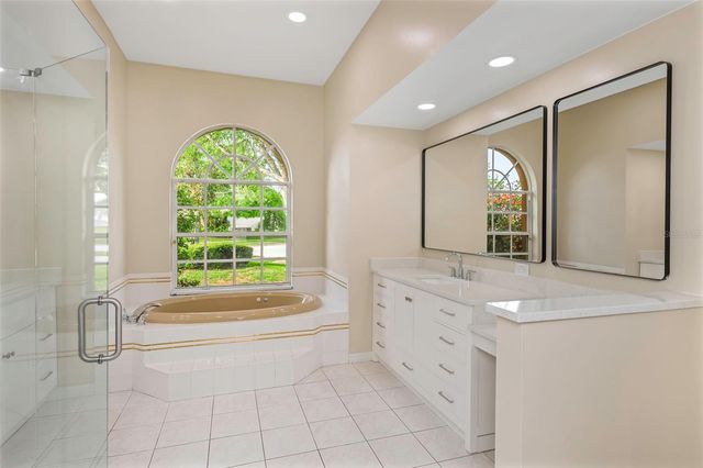 8827 HELMSLY LANE, Hudson, FL 34667