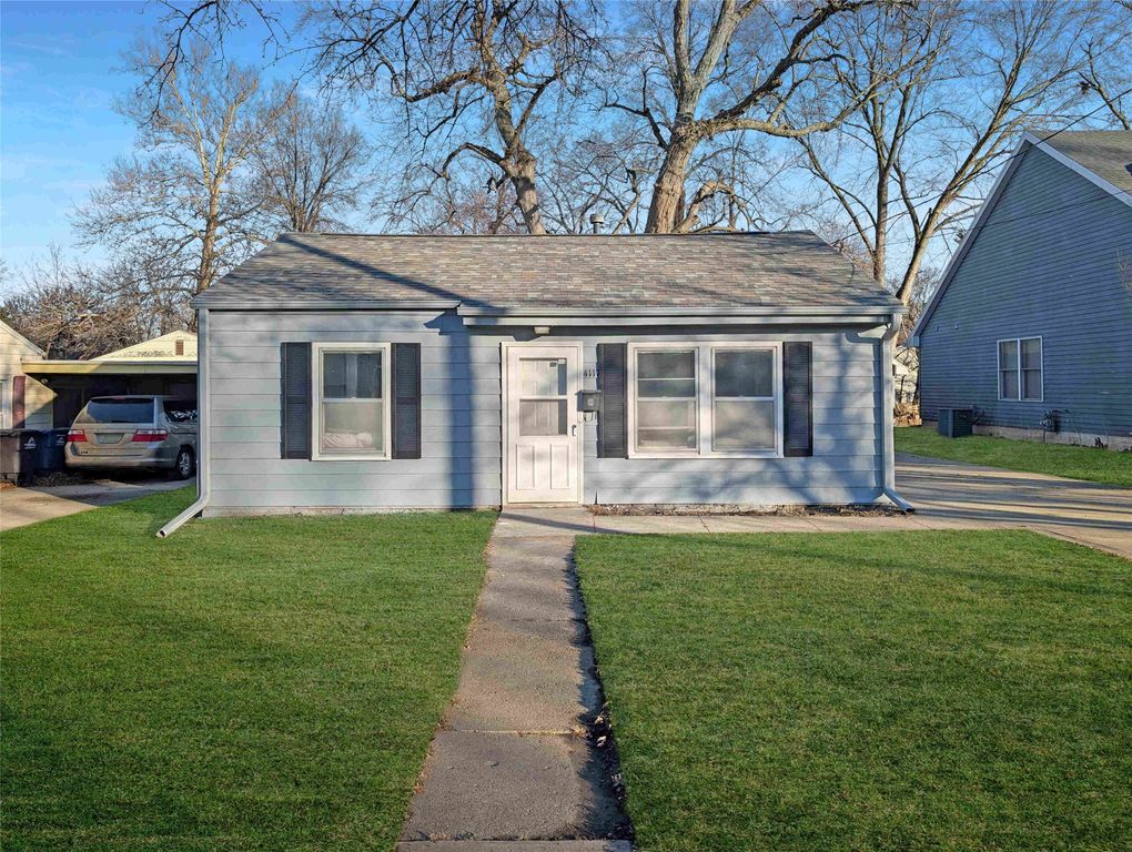 4117 5th Avenue, Des Moines, IA 50313
