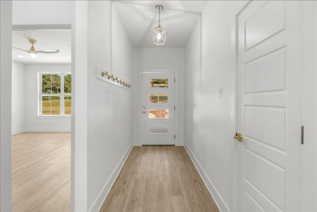 1674 Russell Drive, Longview, TX 75602