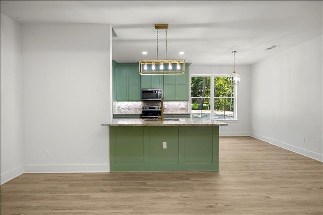 1674 Russell Drive, Longview, TX 75602