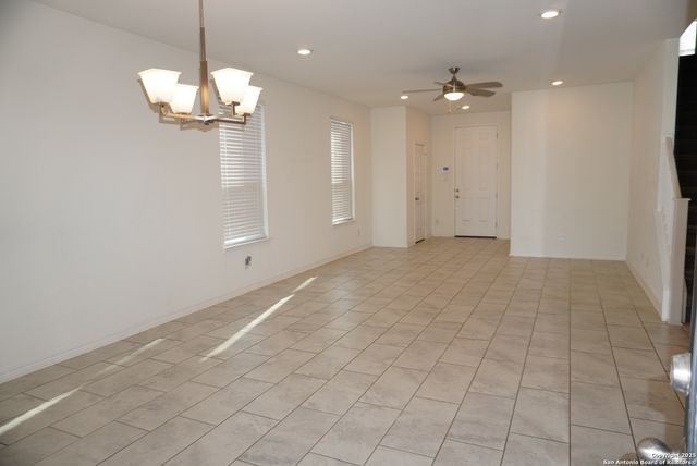 4809 PARK GLN, Marion, TX 78124