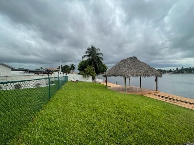 7871 NW 181st Street, Hialeah, FL 33015