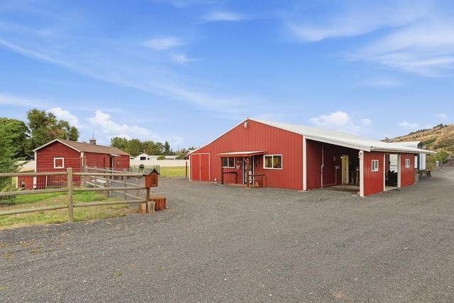 19710 E 8TH Ave, Greenacres, WA 99016