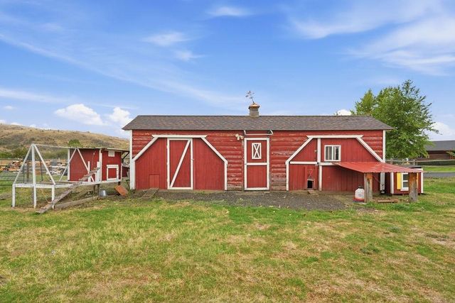 19710 E 8TH Ave, Greenacres, WA 99016