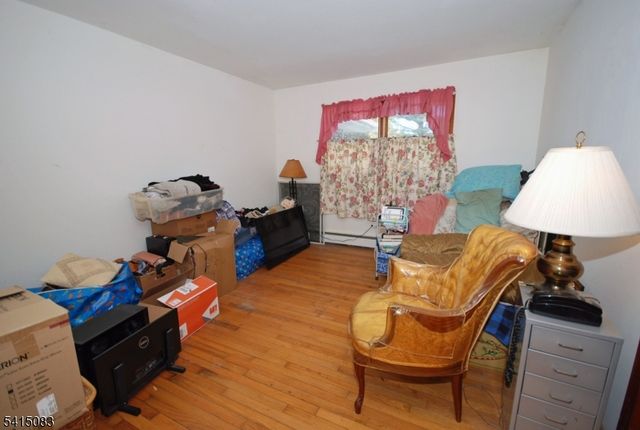 28 Overlook Rd, Little Falls Twp., NJ 07424