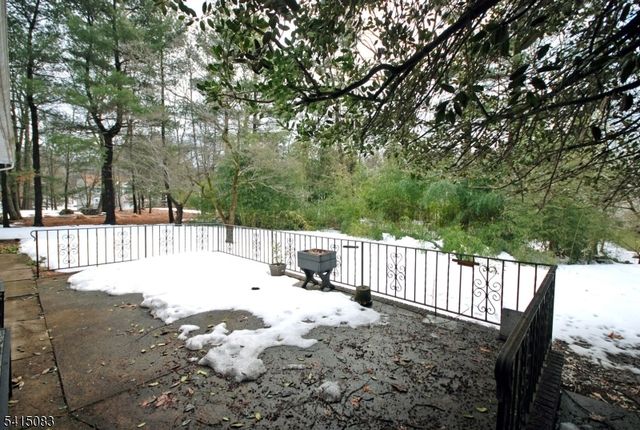 28 Overlook Rd, Little Falls Twp., NJ 07424