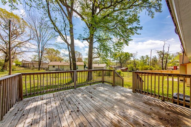 133 Lonsdale Circle, Jacksonville, AR 72076