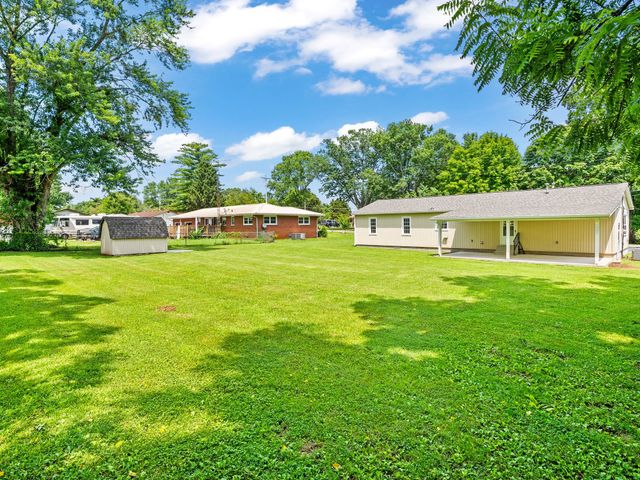 206 Elk Acre Dr, Estill Springs, TN 37330