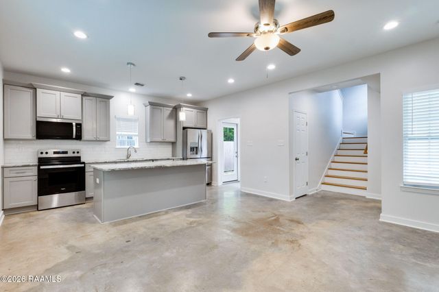 204 Romero Street C, Youngsville, LA 70592