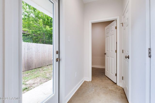 204 Romero Street C, Youngsville, LA 70592