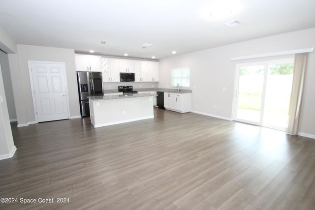 695 Boughton Way, West Melbourne, FL 32904