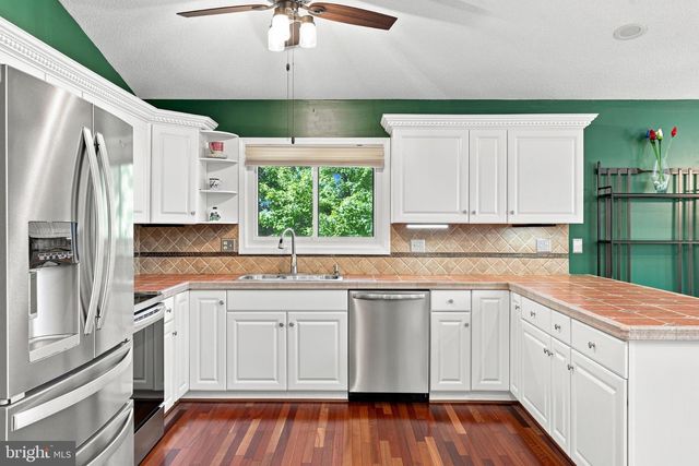 598 TECUMSEH TRL, Hedgesville, WV 25427