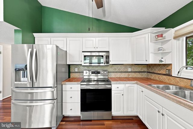598 TECUMSEH TRL, Hedgesville, WV 25427