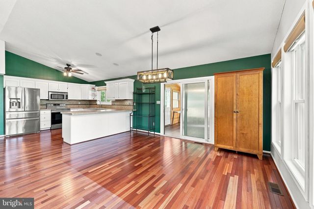 598 TECUMSEH TRL, Hedgesville, WV 25427