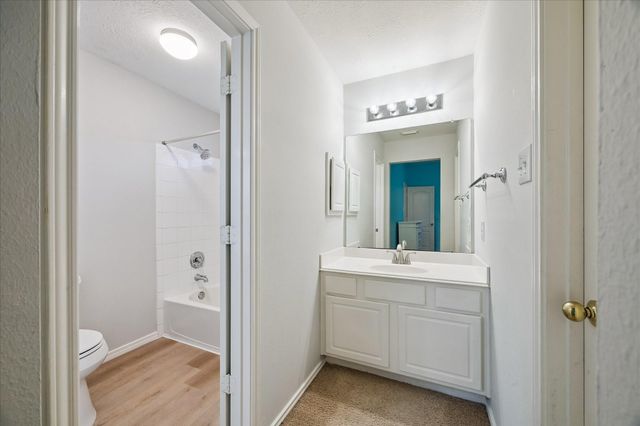 8503 Beacon Bend Lane, Pearland, TX 77008