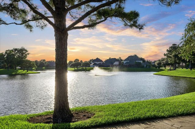 8503 Beacon Bend Lane, Pearland, TX 77008